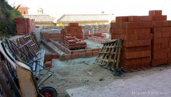 Gazebo junto a la piscina