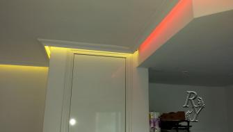 Подсветка LED на потолке. Испания, Мурсия, Мар Менор 